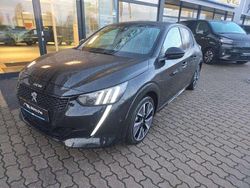 Schwarz Gebraucht 2021 Peugeot e-208 GT Kleinwagen | 17.890 € (Etwas zu teuer)