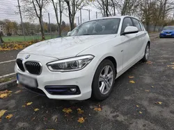 Weiß Gebraucht 2018 BMW 118 Sport Line Kleinwagen | 18.000 € (Fairer Preis)