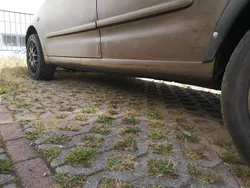 Braun Gebraucht 2003 VW Caddy Van / Kleinbus | 2.500 € (Teuer)