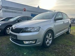 Silber Gebraucht 2013 Skoda Rapid Ambition Limousine | 6.490 € (Fairer Preis)