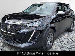 Schwarz Gebraucht 2021 Peugeot 2008 Active SUV | 18.470 € (Fairer Preis)