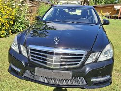 Schwarz Gebraucht 2012 Mercedes E350 Avantgarde Limousine | 15.490 € (Teuer)
