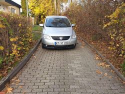 Silber Gebraucht 2011 VW Fox Style Kleinwagen | 3.900 € (Teuer)