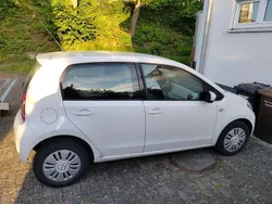 Weiß Gebraucht 2013 VW up! Kleinwagen | 5.200 € (Guter Preis)
