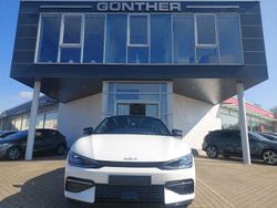 Snow white pearl meatllic Gebraucht 2023 Kia EV6 GT-Line SUV | 48.990 €
