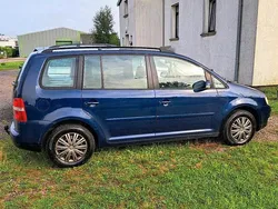 Blau Gebraucht 2003 VW Touran Van / Kleinbus | 1.200 € (Guter Preis)