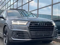 Grau Gebraucht 2016 Audi Q7 S-Line SUV | 35.990 € (Fairer Preis)
