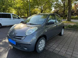 Grau Gebraucht 2006 Nissan Micra Kleinwagen | 1.250 €