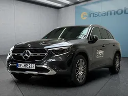 Grau Gebraucht 2025 Mercedes GLC220 SUV | 60.699 €