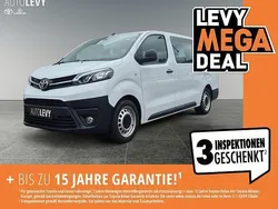 Ice white Gebraucht 2022 Toyota Proace Verso Comfort Kombi | 30.990 € (Guter Preis)