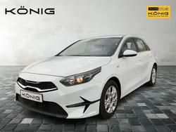Carraraweiß Gebraucht 2023 Kia Ceed Vision Limousine | 23.490 € (Fairer Preis)