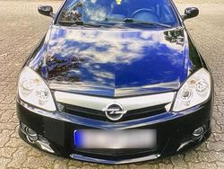 Schwarz Gebraucht 2006 Opel Tigra Cabrio | 1.300 € (Fairer Preis)