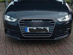 Grau Gebraucht 2013 Audi A4 Kombi | 8.499 € (Fairer Preis)