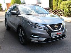 Grau Gebraucht 2019 Nissan Qashqai N-Connecta SUV | 18.500 € (Etwas zu teuer)