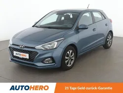 Blau Gebraucht 2018 Hyundai i20 Trend Kleinwagen | 10.410 € (Fairer Preis)