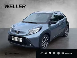 Grau Neu 2025 Toyota Aygo Team Kleinwagen | 17.940 €