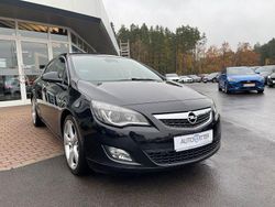 Saphirschwarz mineraleffekt (metallic) Gebraucht 2011 Opel Astra Sport Limousine | 6.890 € (Fairer Preis)