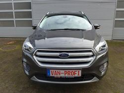 Grau Gebraucht 2019 Ford Kuga Titanium SUV | 16.400 € (Fairer Preis)