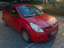 Rot Gebraucht 2009 Hyundai i20 Kleinwagen | 1.750 €