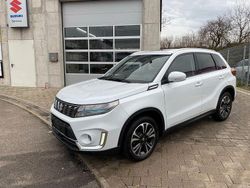 Weiß Gebraucht 2022 Suzuki Vitara Comfort+ SUV | 17.990 € (Fairer Preis)