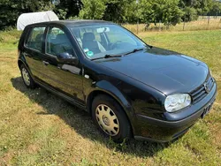 Schwarz Gebraucht 2001 VW Golf IV Limousine | 960 € (Superpreis)