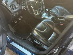 Blau Gebraucht 2015 Volvo V40 Ocean Race Kombi | 12.500 € (Etwas zu teuer)