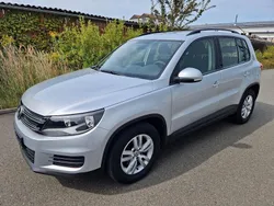 Silber Gebraucht 2014 VW Tiguan Trendline SUV | 10.987 € (Fairer Preis)
