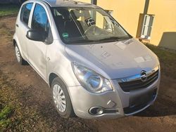 Silber Gebraucht 2009 Opel Agila Kleinwagen | 1.950 € (Guter Preis)