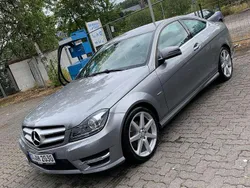 Grau Gebraucht 2011 Mercedes C180 AMG line Coupé | 12.900 € (Teuer)