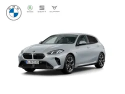 Grau Neu 2025 BMW 120 M Sport Kleinwagen | 41.980 € (Fairer Preis)