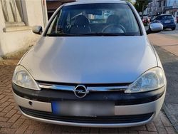 Silber Gebraucht 2002 Opel Corsa Kleinwagen | 1.249 €
