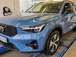 Fjord blue / metallic (metallic) Gebraucht 2024 Volvo XC40 Plus SUV | 38.450 € (Fairer Preis)
