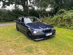 Blau Gebraucht 1997 BMW 328 Kombi | 5.500 € (Superpreis)
