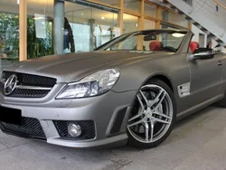 Weiß Gebraucht 2009 Mercedes SL65 AMG AMG Cabrio | 89.900 €