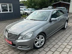 Grau Gebraucht 2011 Mercedes E200 Avantgarde Limousine | 7.990 € (Fairer Preis)