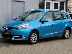 Blau Gebraucht 2014 Renault Grand Scénic III Initiale Paris Van / Kleinbus | 10.490 € (Teuer)