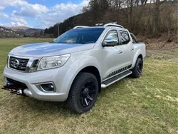 Silber Gebraucht 2016 Nissan Navara Abholung | 22.500 €