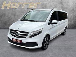 Weiß Gebraucht 2024 Mercedes V250 Avantgarde Edition Van / Kleinbus | 62.890 € (Etwas zu teuer)