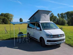 Weiß Gebraucht 2017 VW T6 Beach Van | 42.000 €
