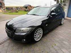 Schwarz Gebraucht 2011 BMW 330 Kombi | 3.000 €