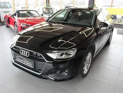 Brillantschwarz Gebraucht 2023 Audi A4 Performance Kombi | 32.790 € (Guter Preis)