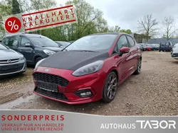 Rubyrot (metallic) Gebraucht 2020 Ford Fiesta ST-Line X Kleinwagen | 13.585 € (Superpreis)