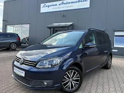 Blau Gebraucht 2012 VW Touran Comfortline Van / Kleinbus | 5.899 € (Guter Preis)