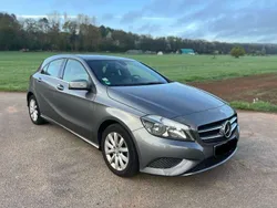 Grau Gebraucht 2013 Mercedes A180 Kleinwagen | 9.000 € (Fairer Preis)