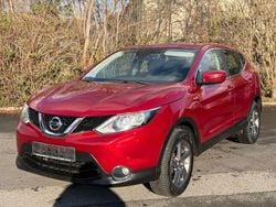 Rot Gebraucht 2016 Nissan Qashqai Acenta SUV | 7.950 € (Guter Preis)