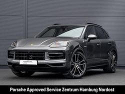 Grau Gebraucht 2024 Porsche Cayenne SUV | 95.980 € (Superpreis)