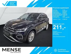 Deep black perleffekt Gebraucht 2024 VW T-Roc Style SUV | 27.945 € (Guter Preis)