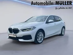 Weiß Gebraucht 2022 BMW 118 Advantage Kleinwagen | 26.950 € (Fairer Preis)