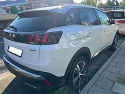 Weiß weiß Gebraucht 2021 Peugeot 3008 Allure GT-Line SUV | 24.015 € (Guter Preis)