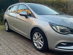 Silber Gebraucht 2018 Opel Astra Kombi | 7.999 € (Guter Preis)